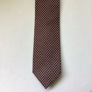 Daniel De Fasson, 100% silk, hand made Men’s Tie. Elegant Brown Pattern. 58”